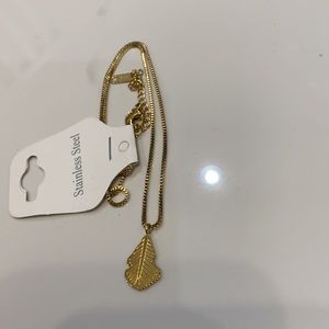 Leaf necklace. Symbol of peace and charm.